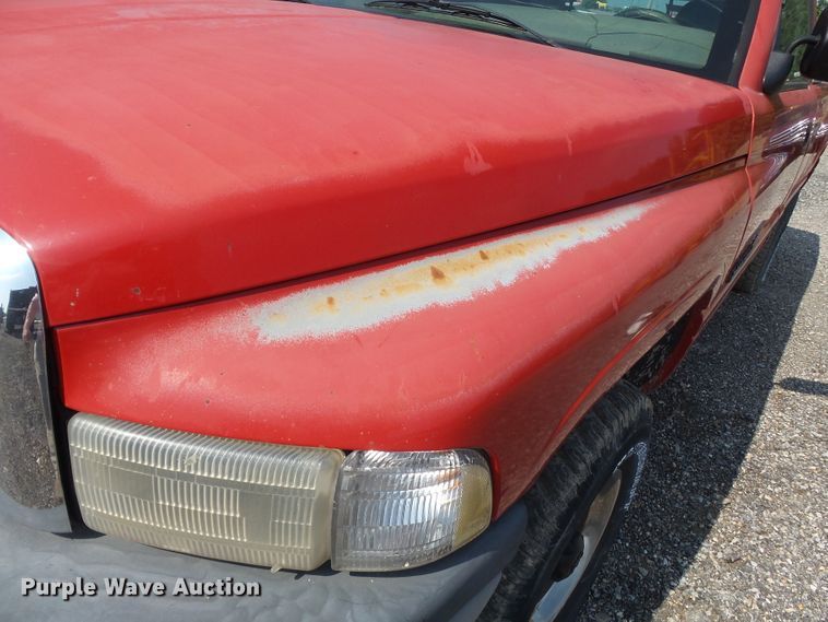 image for item DE7839 1996 Dodge Ram 1500 pickup truck