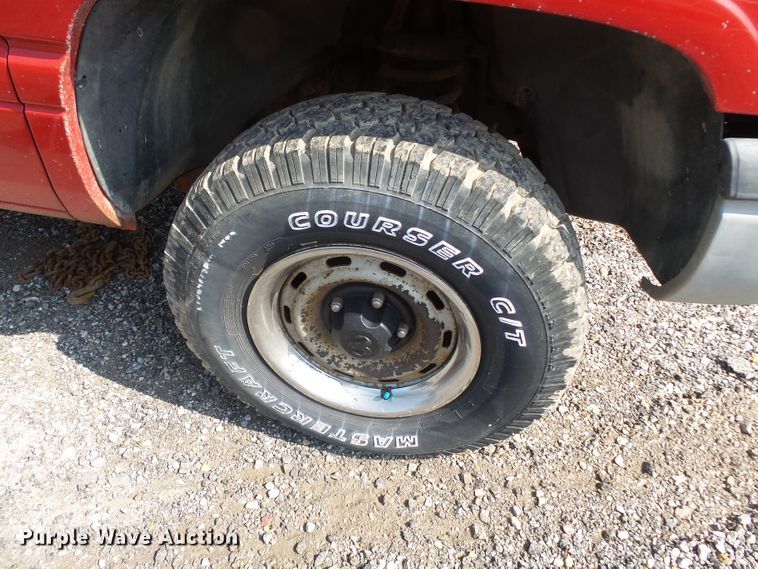 image for item DE7839 1996 Dodge Ram 1500 pickup truck