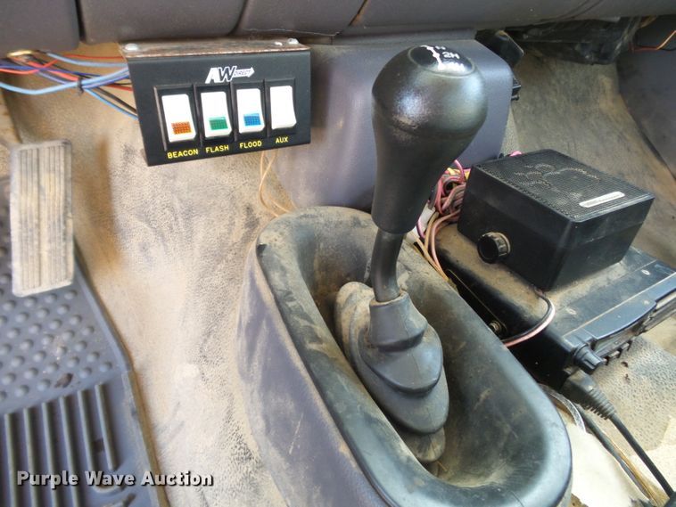 image for item DE7840 1998 Dodge Ram 1500 pickup truck