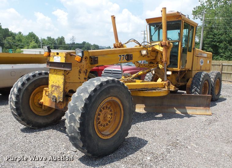 image for item DE7841 1987 John Deere 770B motor grader