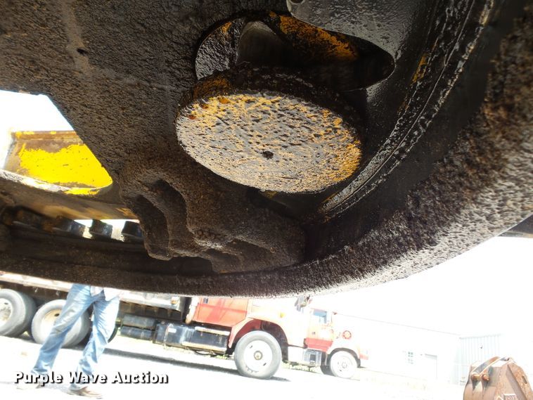 image for item DE7841 1987 John Deere 770B motor grader