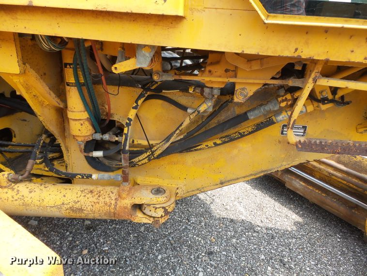 image for item DE7841 1987 John Deere 770B motor grader