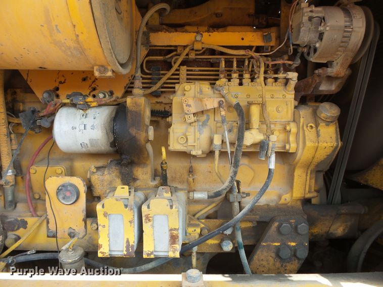 image for item DE7841 1987 John Deere 770B motor grader