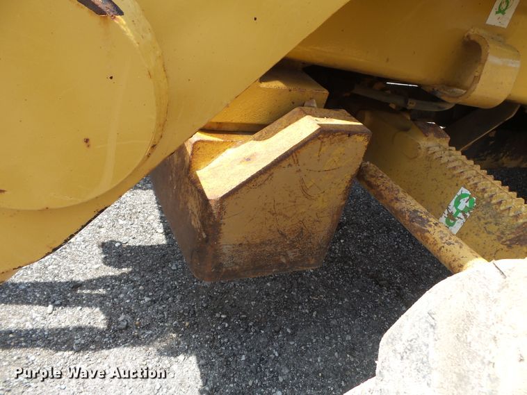 image for item DE7842 2003 Caterpillar 420D backhoe