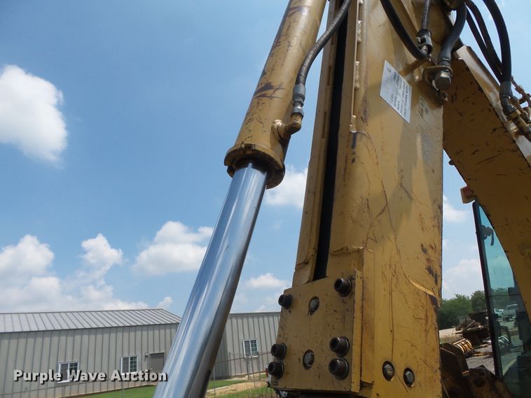 image for item DE7842 2003 Caterpillar 420D backhoe