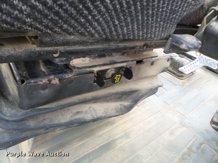 image for item DE7842 2003 Caterpillar 420D backhoe