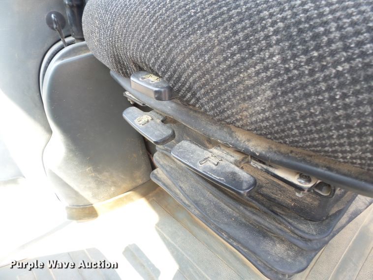 image for item DE7842 2003 Caterpillar 420D backhoe