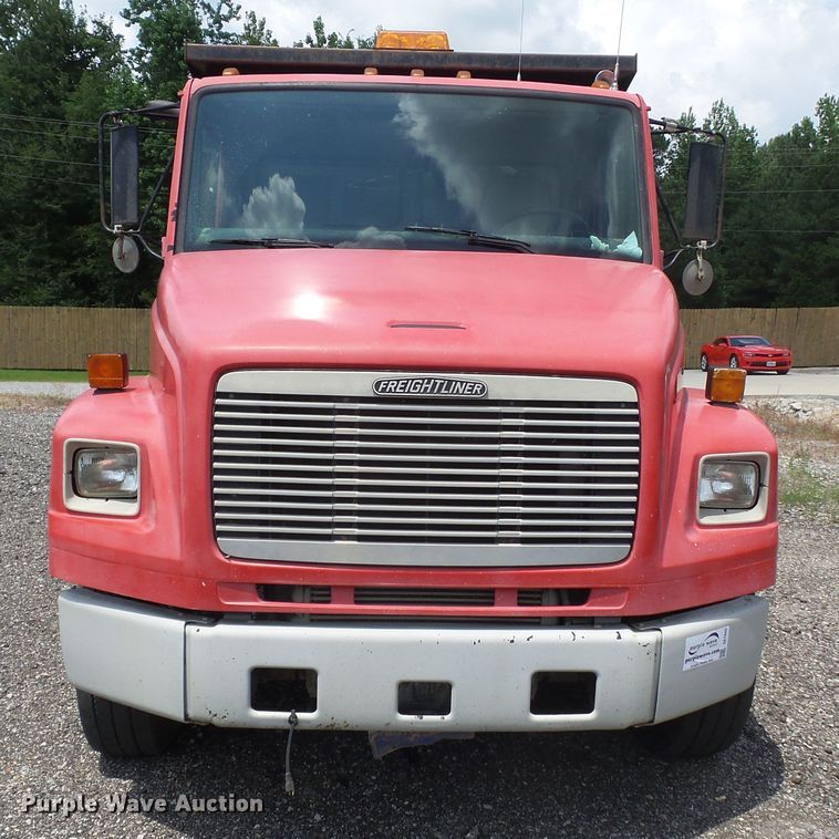 image for item DE7843 1996 Freightliner FL106 dump truck