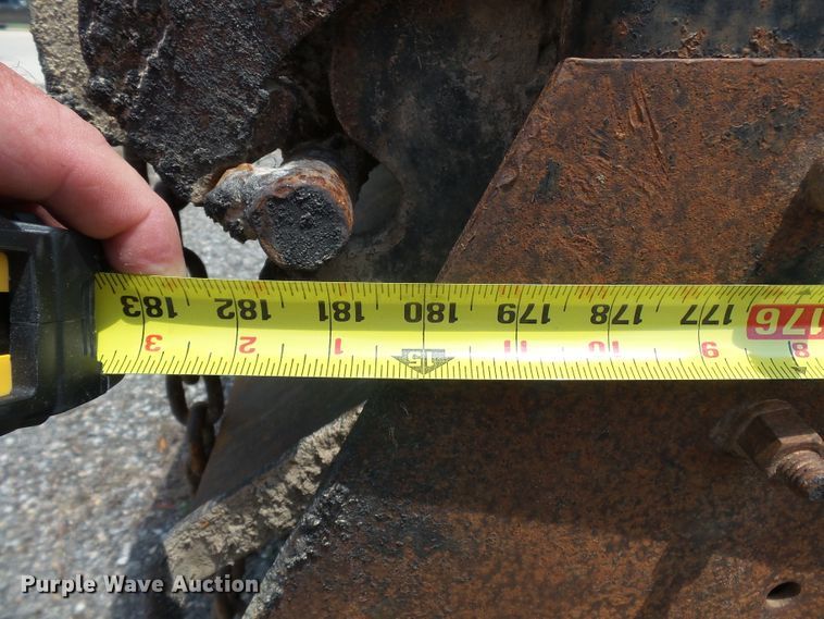 image for item DE7843 1996 Freightliner FL106 dump truck