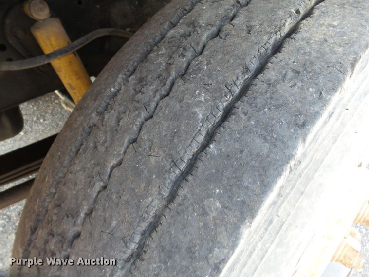 image for item DE7844 1994 Ford Aeromax L9000 dump truck