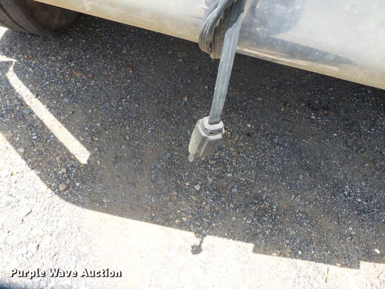 image for item DE7844 1994 Ford Aeromax L9000 dump truck