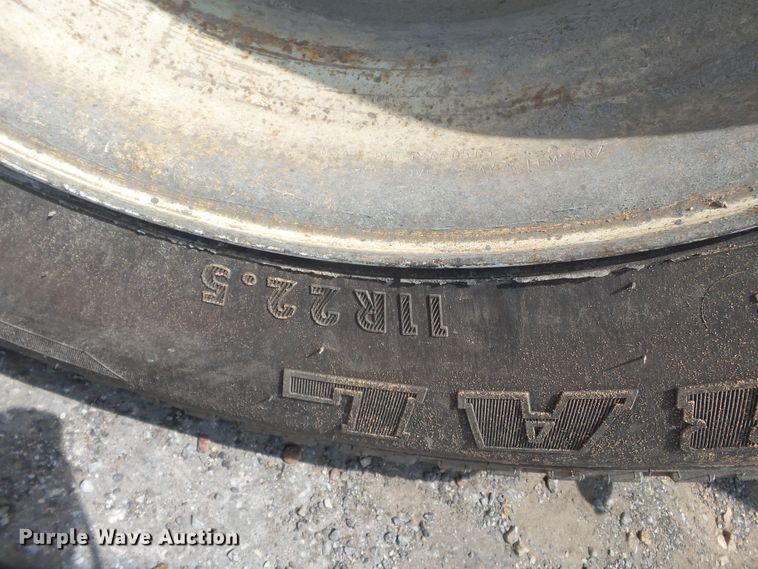 image for item DE7844 1994 Ford Aeromax L9000 dump truck