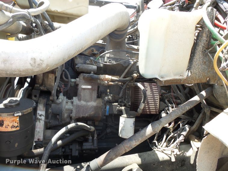 image for item DE7844 1994 Ford Aeromax L9000 dump truck