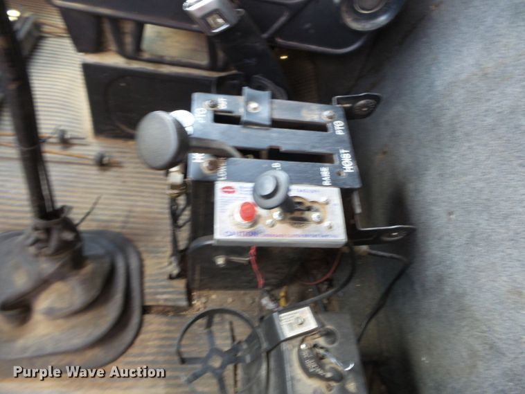 image for item DE7844 1994 Ford Aeromax L9000 dump truck