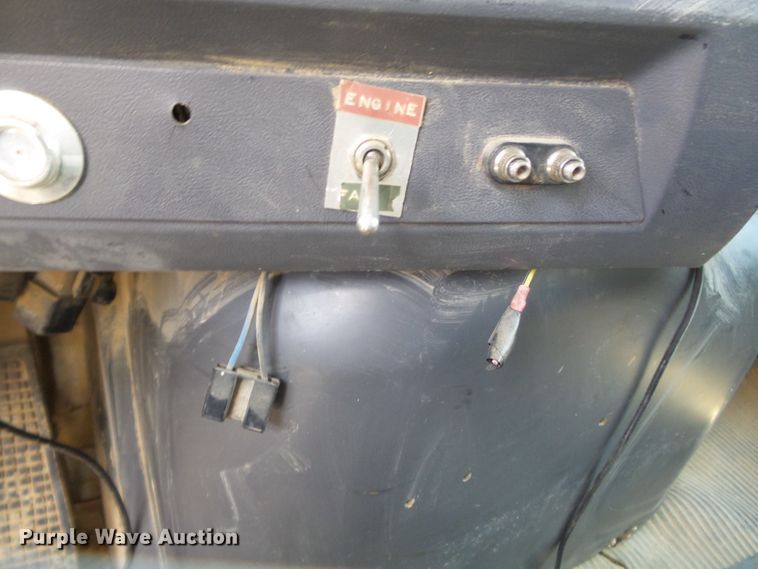 image for item DE7844 1994 Ford Aeromax L9000 dump truck