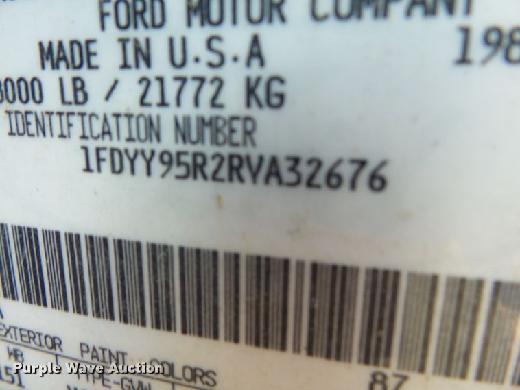 image for item DE7844 1994 Ford Aeromax L9000 dump truck