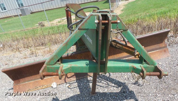 image for item DE7845 John Deere blade