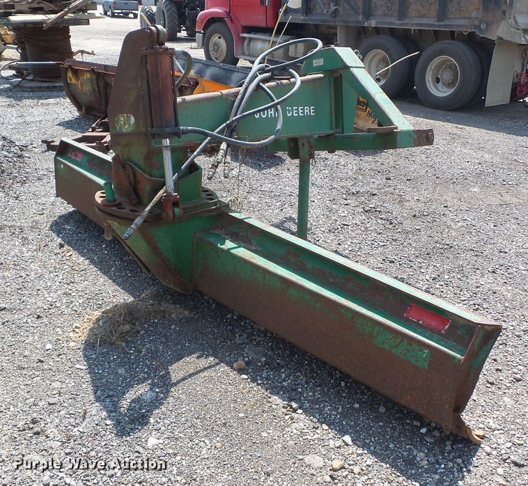image for item DE7845 John Deere blade
