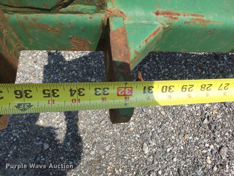 image for item DE7845 John Deere blade