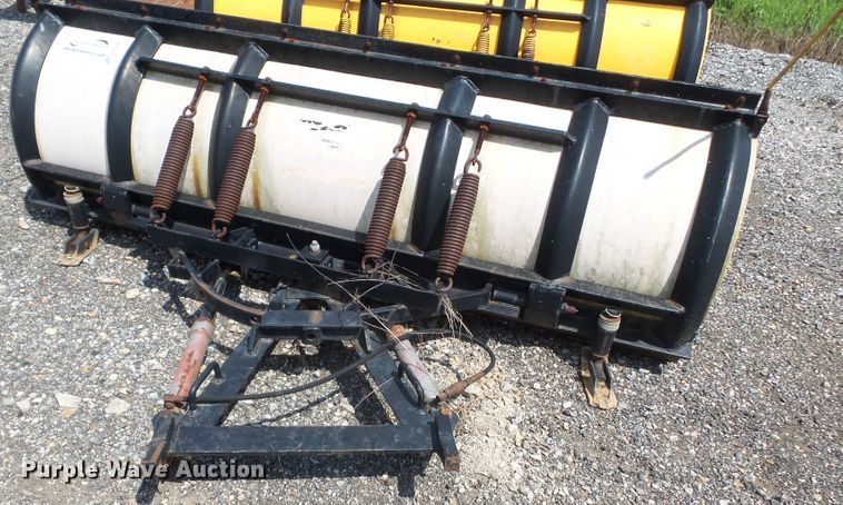 image for item DE7846 Meyer C7.5 snow plow