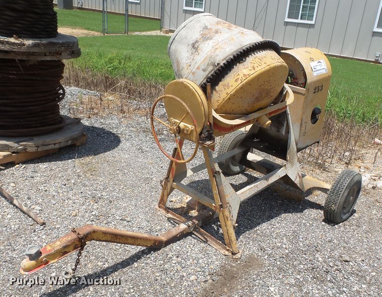 image for item DE7849 Montgomery Ward concrete mixer