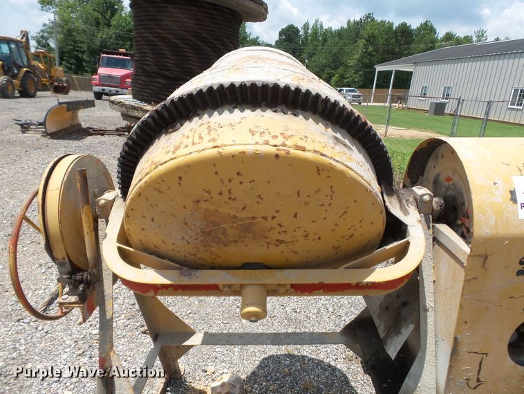 image for item DE7849 Montgomery Ward concrete mixer