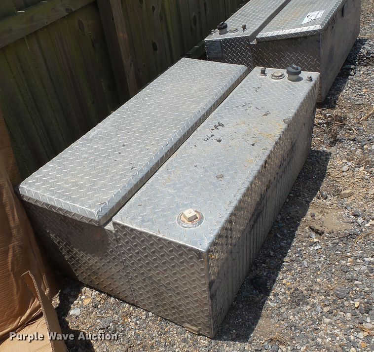 image for item DE7852 (2) 2011 RDS 72774 toolboxes with auxiliary fuel tanks