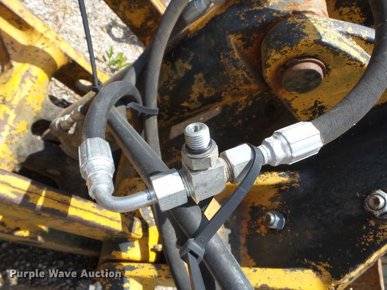 image for item DE7857 Volvo front mounted scarifier