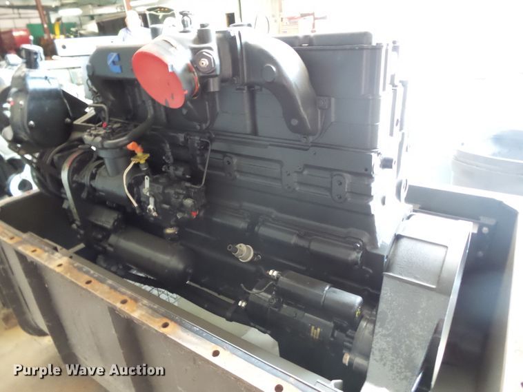 image for item DE7859 Cummins NHC-240 diesel engine