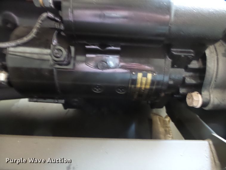 image for item DE7859 Cummins NHC-240 diesel engine