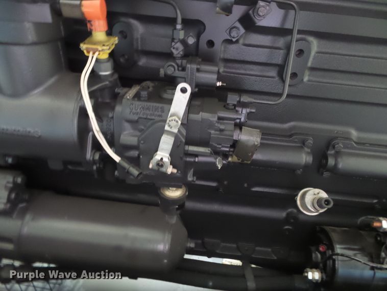 image for item DE7859 Cummins NHC-240 diesel engine