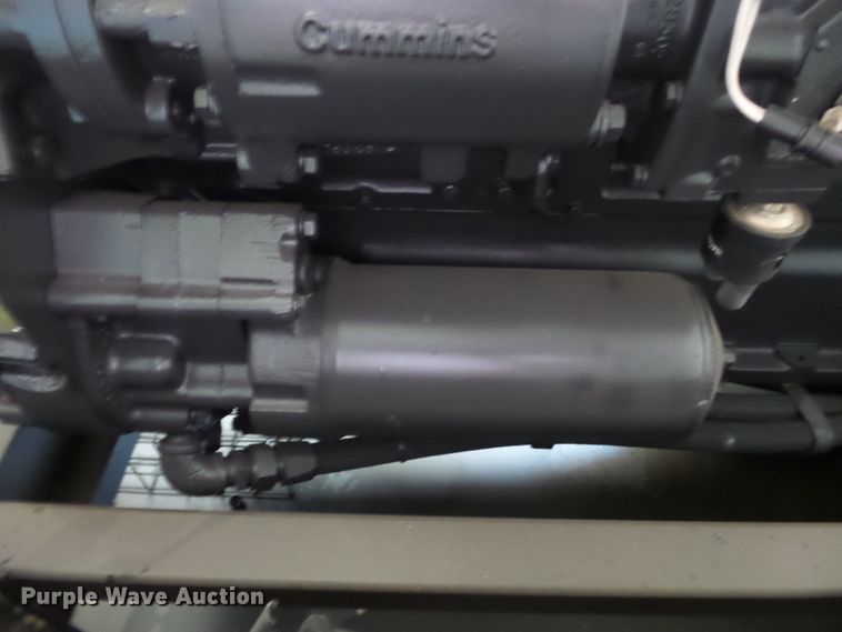 image for item DE7859 Cummins NHC-240 diesel engine
