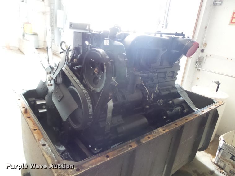 image for item DE7859 Cummins NHC-240 diesel engine