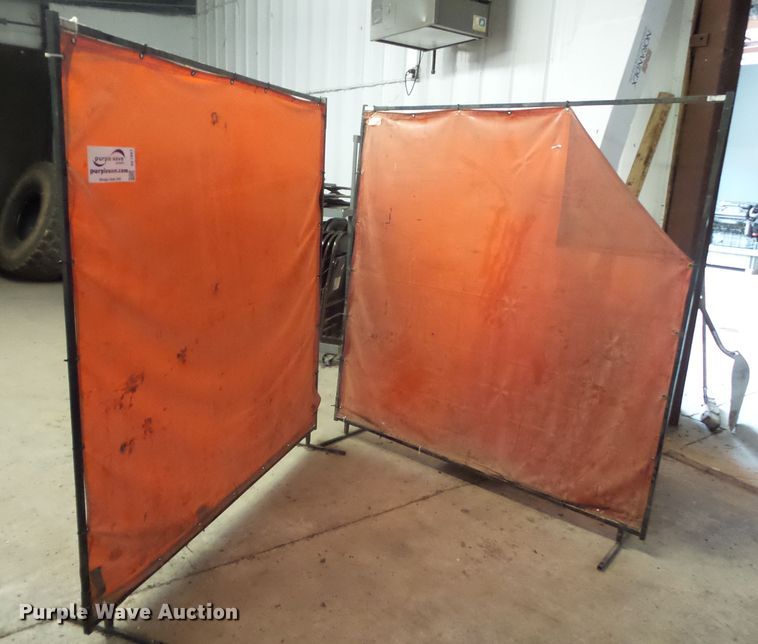 image for item DE7861 (2) welding curtains