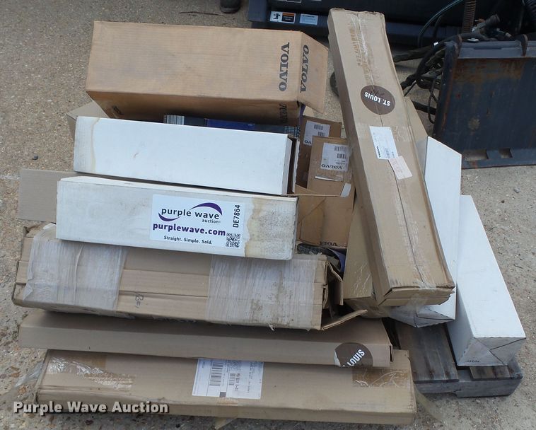 image for item DE7864 Volvo parts