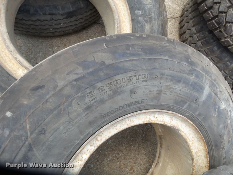 image for item DE7866 (7) 8.25R15TR tires and wheels