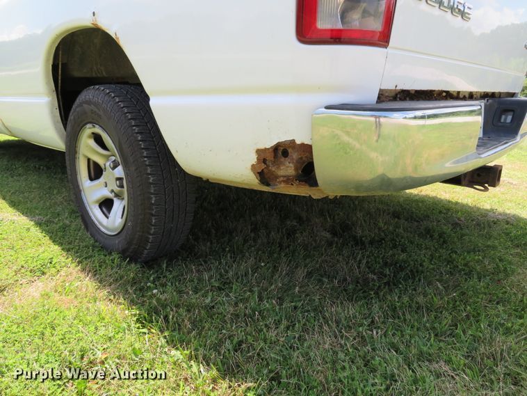 image for item DE8179 2002 Dodge Ram 1500 pickup truck