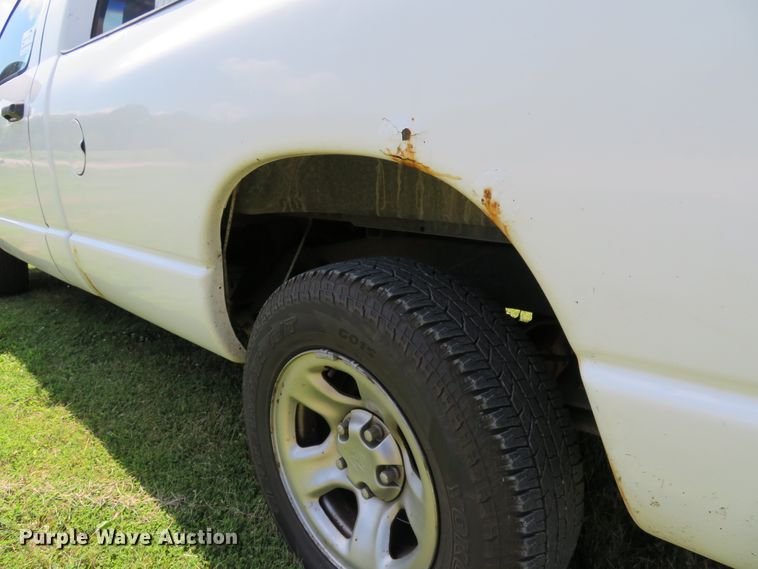 image for item DE8179 2002 Dodge Ram 1500 pickup truck