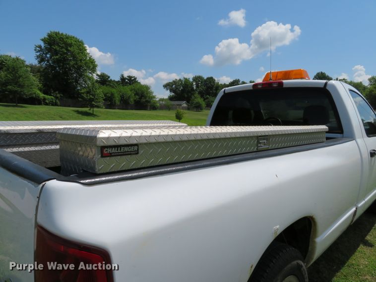 image for item DE8179 2002 Dodge Ram 1500 pickup truck