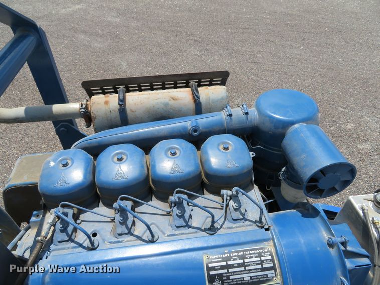 image for item DE8180 2001 Gorman Rupp T6A3-F4L-A pump