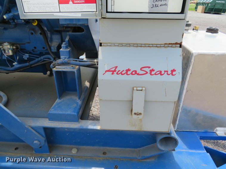 image for item DE8180 2001 Gorman Rupp T6A3-F4L-A pump