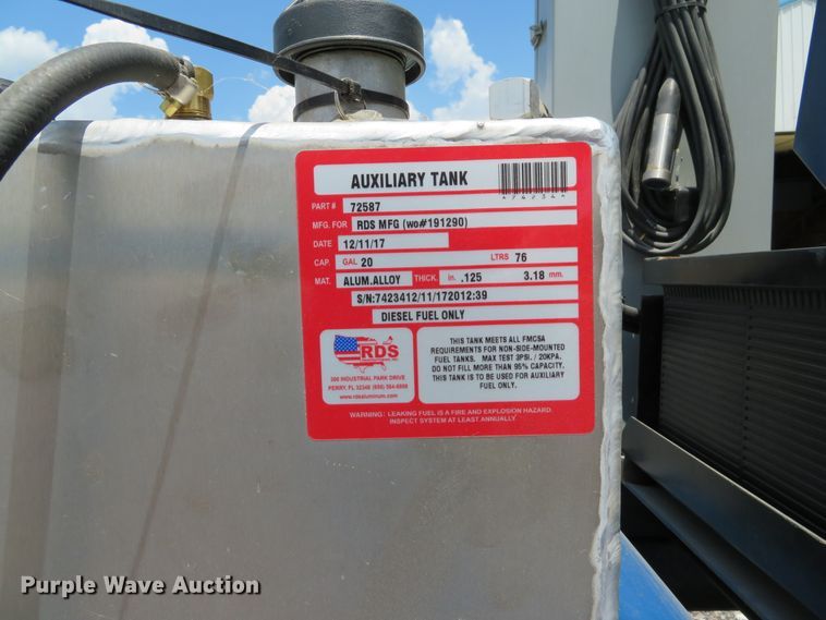 image for item DE8180 2001 Gorman Rupp T6A3-F4L-A pump