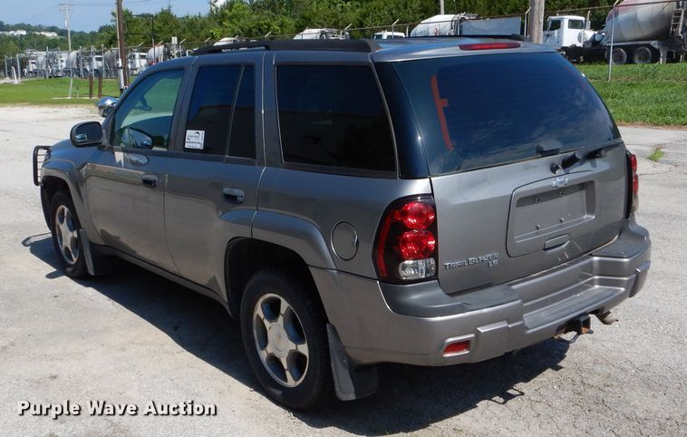 image for item DE8499 2007 Chevrolet TrailBlazer LS SUV