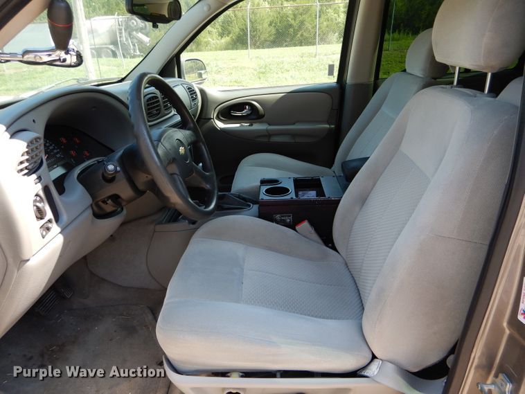 image for item DE8499 2007 Chevrolet TrailBlazer LS SUV