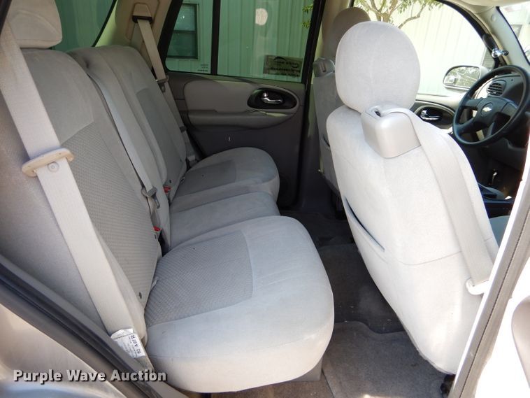 image for item DE8499 2007 Chevrolet TrailBlazer LS SUV