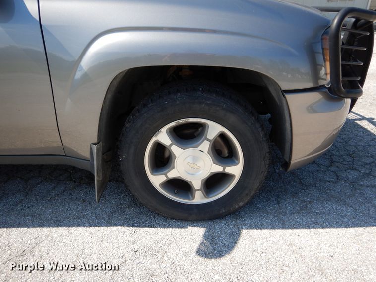 image for item DE8499 2007 Chevrolet TrailBlazer LS SUV