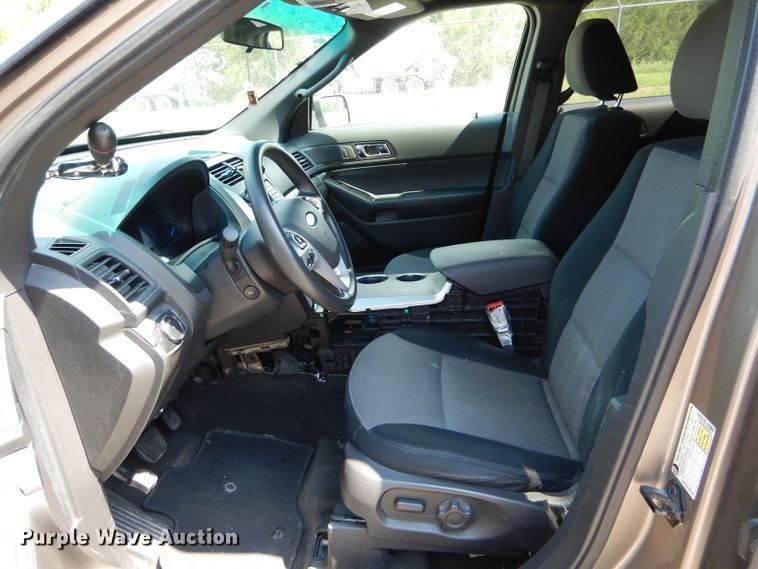 image for item DE8501 2013 Ford Explorer Police Interceptor SUV