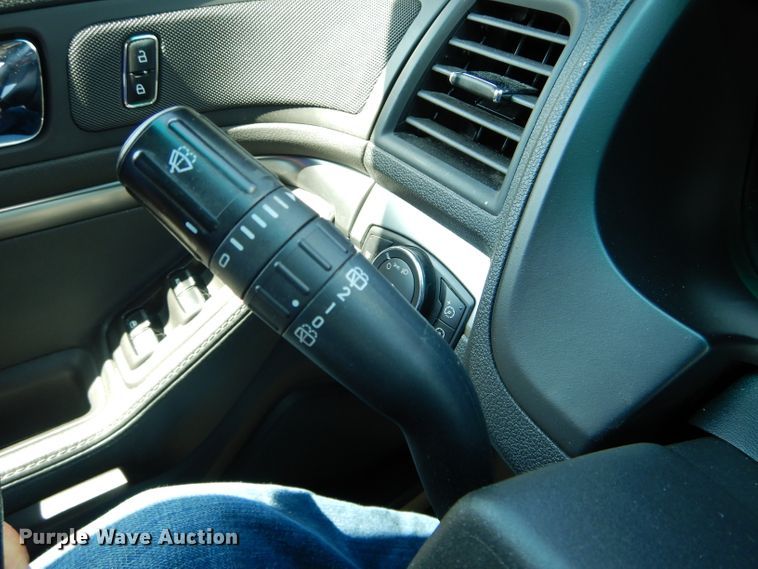 image for item DE8501 2013 Ford Explorer Police Interceptor SUV