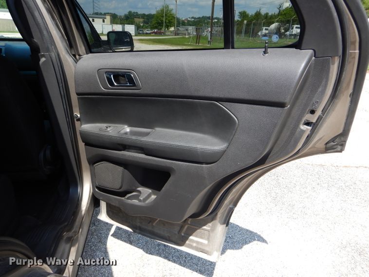 image for item DE8501 2013 Ford Explorer Police Interceptor SUV