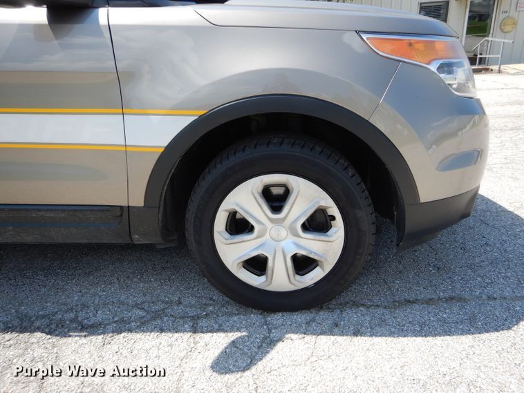 image for item DE8501 2013 Ford Explorer Police Interceptor SUV